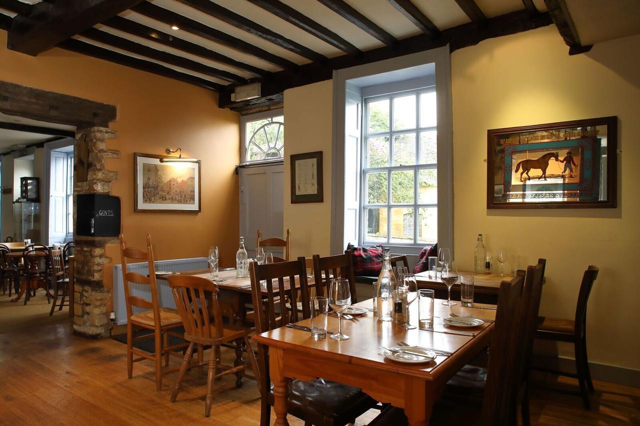 Horse And Groom Moreton-in-Marsh Exteriér fotografie